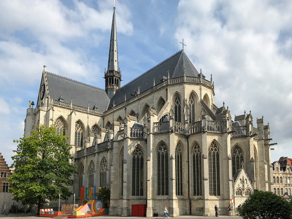 Sankt Peterskirche in Leuven